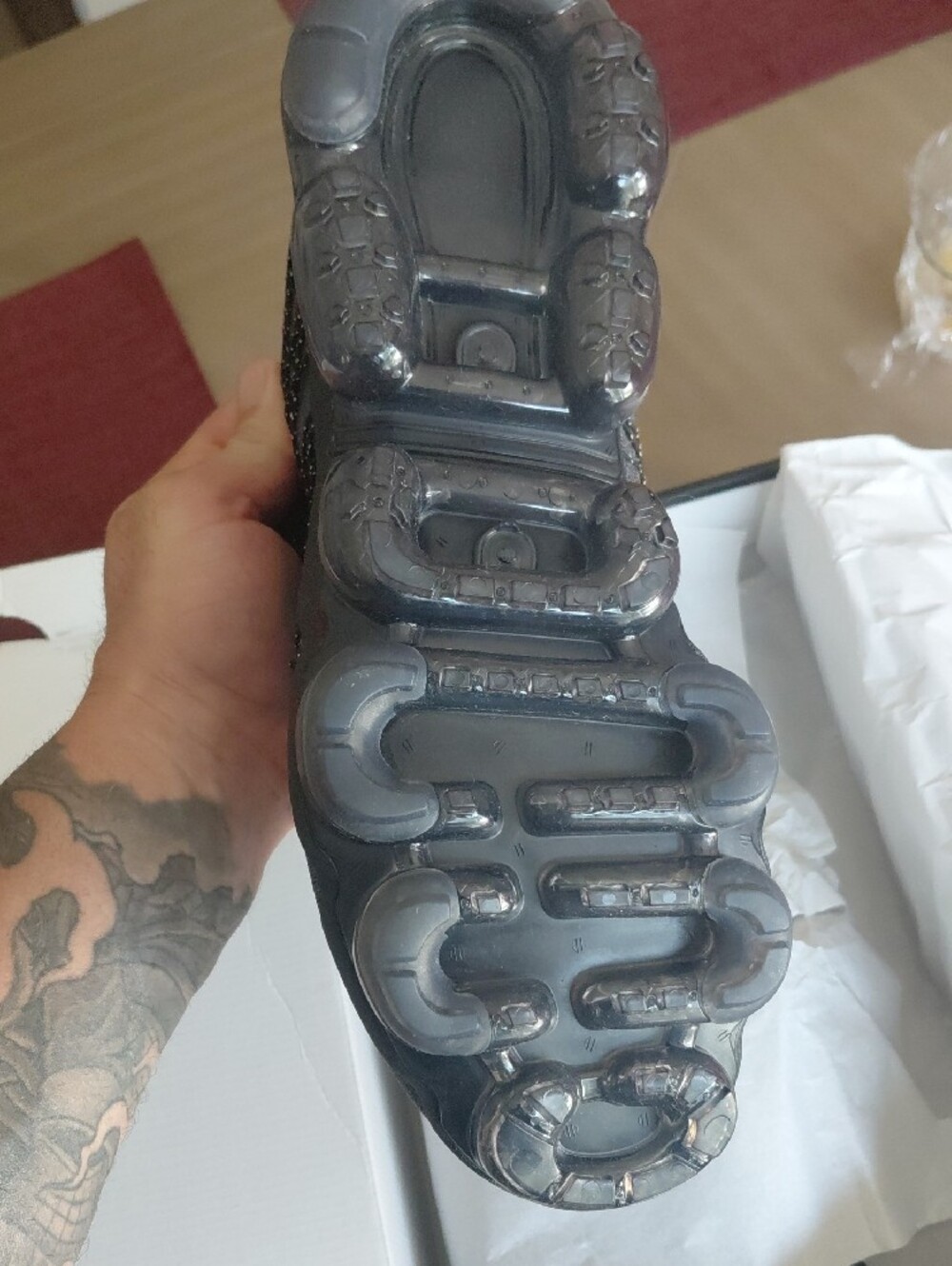 VaporMax (Nike) - BRAND NEW - Picture 2 of 6